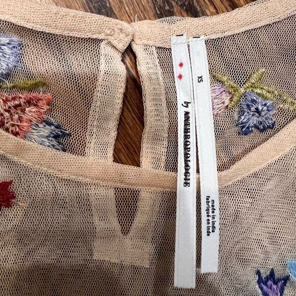 Anthropologie The Layla Long Sleeve appliqué Mesh Blouse in Light Sand NWOT - Picture 6 of 7